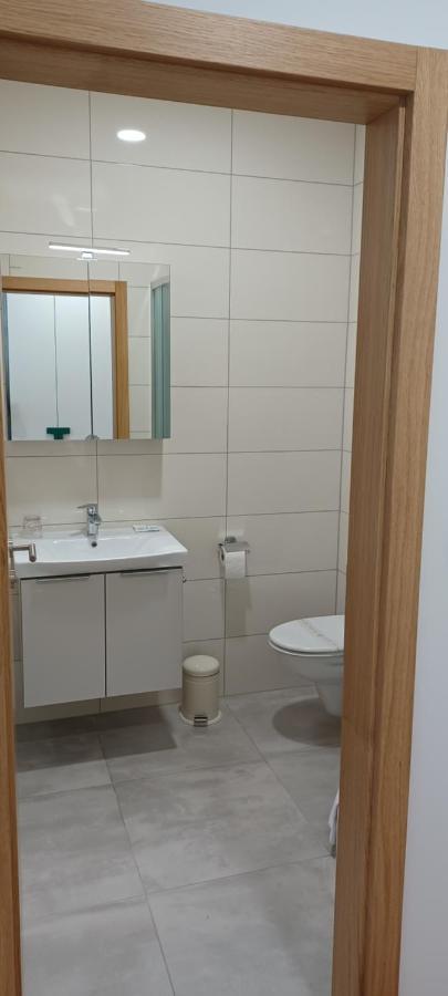 Donji Kraljevoc Hostel Green מראה חיצוני תמונה