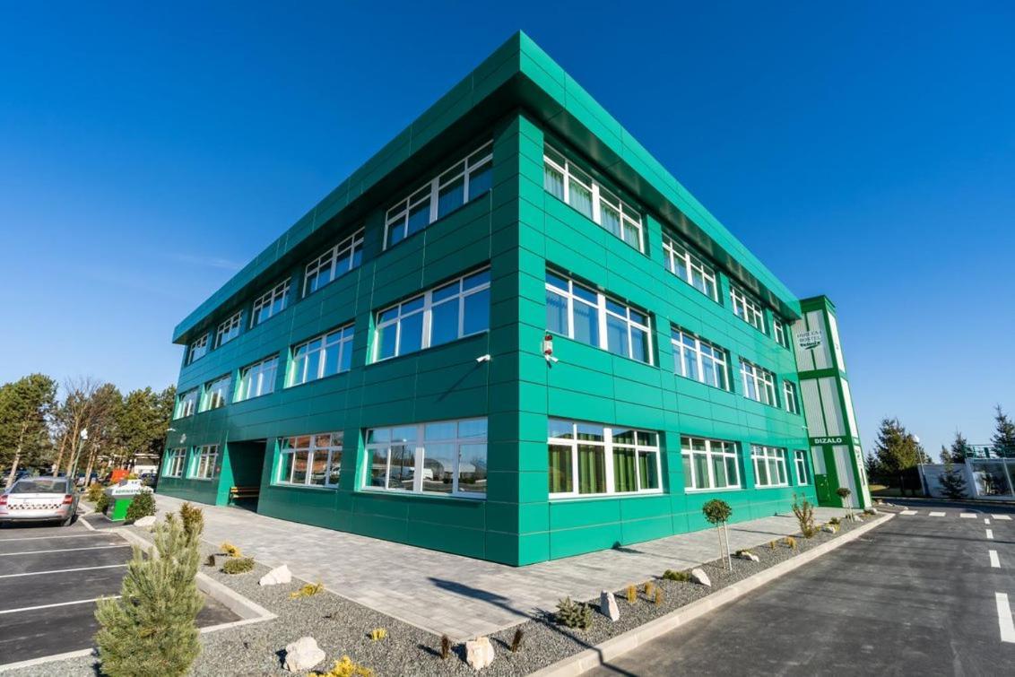 Donji Kraljevoc Hostel Green מראה חיצוני תמונה