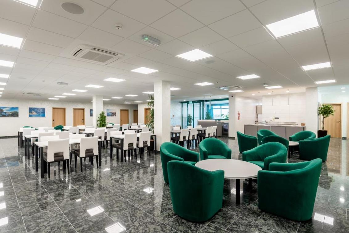 Donji Kraljevoc Hostel Green מראה חיצוני תמונה