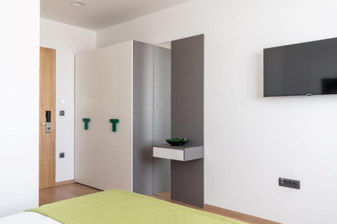 Donji Kraljevoc Hostel Green מראה חיצוני תמונה